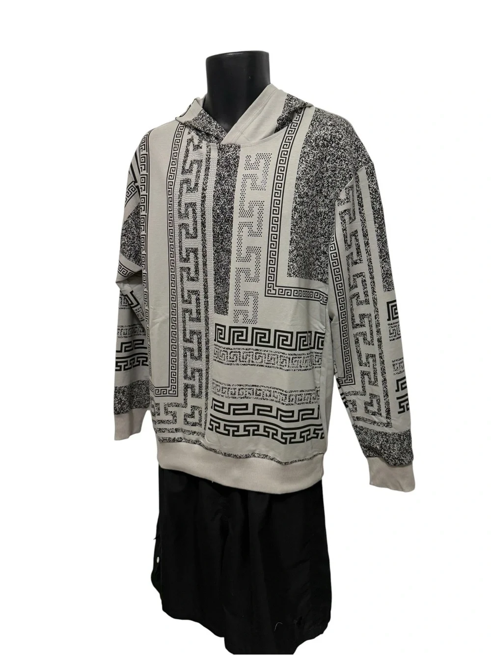 LAVERITA Graphic Pattern Hooded Sweatshirt in Black and Cream. New with tags